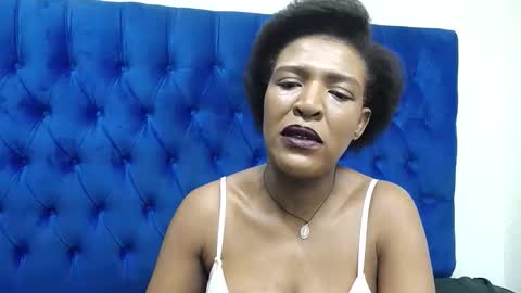 Snapshot of juicykayxxx chatting on 20, 5, 2026 Miss Kay online show from 20, 5, 2026