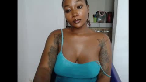 juicyxpink online show from 20, 11, 2025