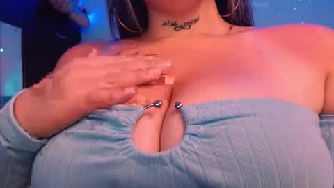 Snapshot of juli_69 chatting on 12, 3, 2025  Juliana Torres  online show from 12, 3, 2025