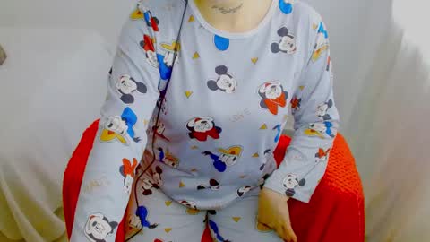 Snapshot of juli_69 chatting on 18, 9, 2025  Juliana Torres  online show from 18, 9, 2025