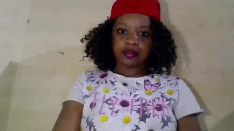 julia2817 online show from 25, 4, 2026