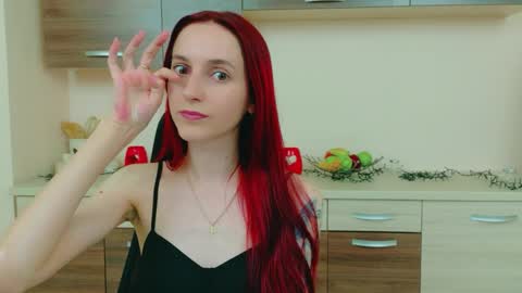 Snapshot of julia__jae chatting on 7, 5, 2026 JuliaJae online show from 7, 5, 2026