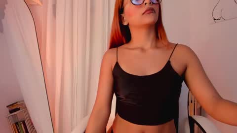 Snapshot of julia_joness chatting on 3, 2, 2025 Julia online show from 3, 2, 2025