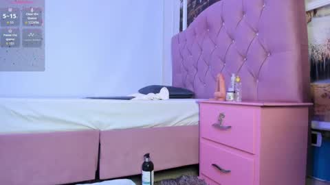 Julia online show from 7, 11, 2025