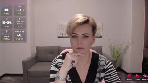 Snapshot of julia_wilsons chatting on 13, 12, 2024 Julia online show from 13, 12, 2024