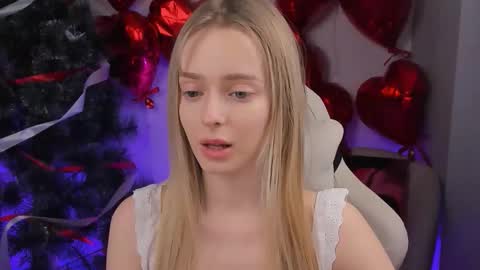 Snapshot of juliabrewwer chatting on 31, 3, 2026 Julia online show from 31, 3, 2026