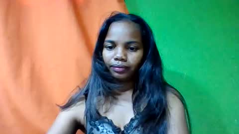 juliah02 online show from 15, 5, 2026