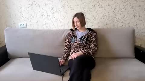 Snapshot of juliahupman chatting on 1, 4, 2026 Kate online show from 1, 4, 2026