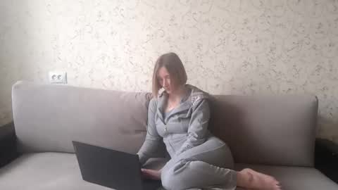 Snapshot of juliahupman chatting on 2, 4, 2026 Kate online show from 2, 4, 2026