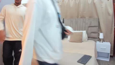 Snapshot of julian_billy chatting on 27, 12, 2024 julian billy online show from 27, 12, 2024