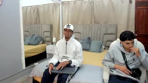 Snapshot of julian_billy chatting on 14, 1, 2025 julian billy online show from 14, 1, 2025