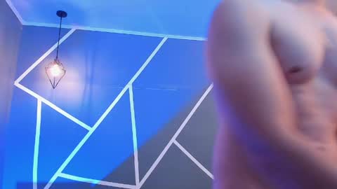 JULIAN  online show from 13, 4, 2026