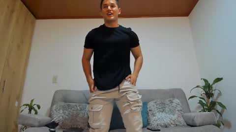 julian_wallace online show from 11, 12, 2024