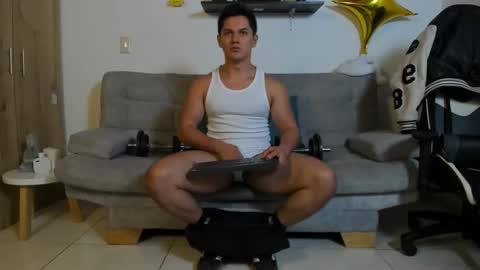 julian_wallace online show from 30, 9, 2025