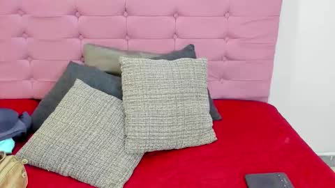 Snapshot of juliana12_ls chatting on 4, 11, 2025 juliana12_ls online show from 4, 11, 2025