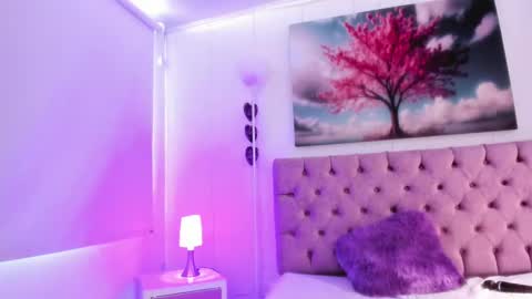 Snapshot of julianaa_castro chatting on 14, 1, 2025 JULIANA CASTRO online show from 14, 1, 2025