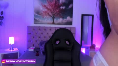 Snapshot of julianaa_castro chatting on 29, 1, 2025 JULIANA CASTRO online show from 29, 1, 2025