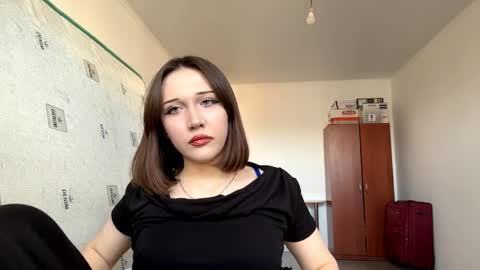 Snapshot of julianbatman chatting on 5, 4, 2026 Kira online show from 5, 4, 2026