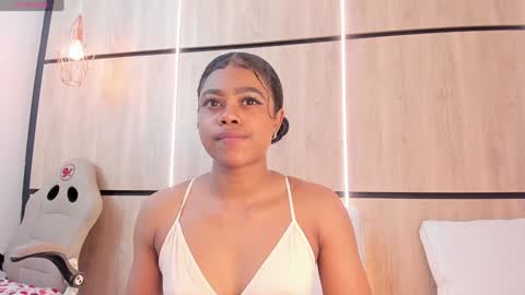 Snapshot of julianna_smith chatting on 16, 1, 2025 ANDREA online show from 16, 1, 2025