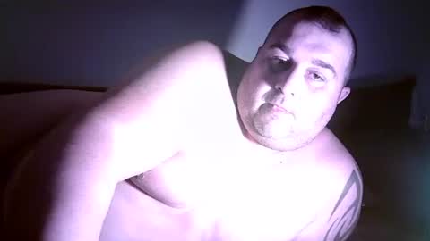 Snapshot of julianoparno chatting on 2, 2, 2025 Juliano online show from 2, 2, 2025