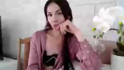 Julia online show from 15, 7, 2026
