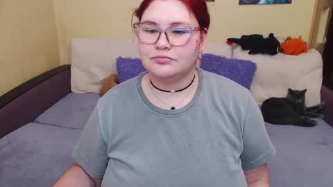 Snapshot of juliasane_ chatting on 3, 11, 2025 Jul online show from 3, 11, 2025