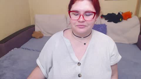 Snapshot of juliasane_ chatting on 10, 11, 2025 Jul online show from 10, 11, 2025