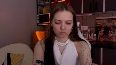 julidropp online show from 13, 2, 2026