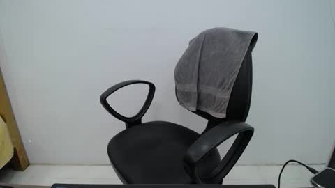 julie9x online show from 3, 2, 2026