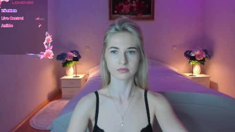 Snapshot of julieblazex chatting on 7, 6, 2026 julieblazex online show from 7, 6, 2026