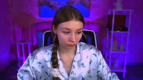 juliedaniel online show from 22, 9, 2025