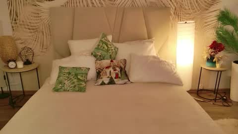 Snapshot of juliehill chatting on 25, 2, 2026 juliehill online show from 25, 2, 2026