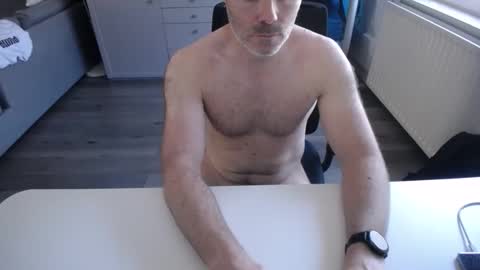 julienneedyou online show from 26, 5, 2026