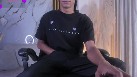 Julien online show from 24, 3, 2026