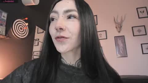juliet_sourire online show from 26, 9, 2025