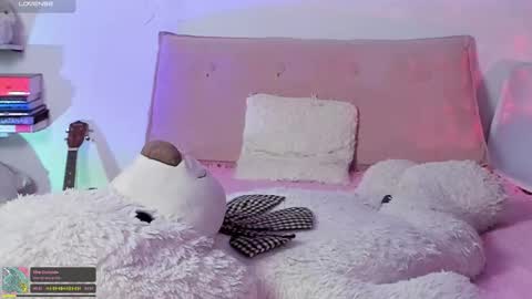 Juli  online show from 3, 2, 2026