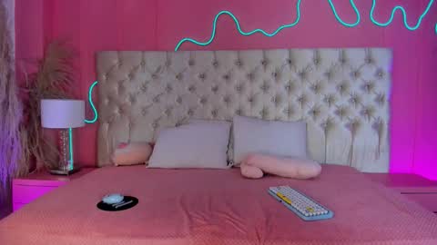 Julieta  online show from 25, 2, 2026