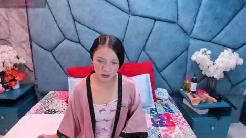 Snapshot of julieta_diamond chatting on 14, 7, 2026 Julieta online show from 14, 7, 2026