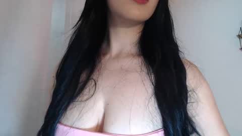 Snapshot of julieta_g chatting on 22, 12, 2025 julieta_g online show from 22, 12, 2025