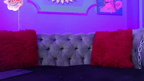 Snapshot of julieta_russell chatting on 12, 2, 2025 Julieta online show from 12, 2, 2025