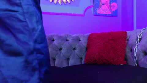 Snapshot of julieta_russell chatting on 18, 2, 2025 Julieta online show from 18, 2, 2025