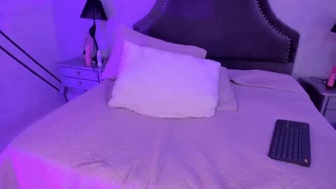 Snapshot of julietakane chatting on 5, 12, 2024 julietakane online show from 5, 12, 2024