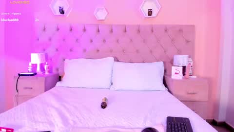 Snapshot of julietakane chatting on 1, 3, 2025 julietakane online show from 1, 3, 2025