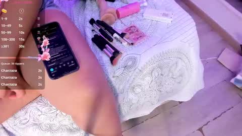 Snapshot of julietakane chatting on 8, 3, 2025 julietakane online show from 8, 3, 2025