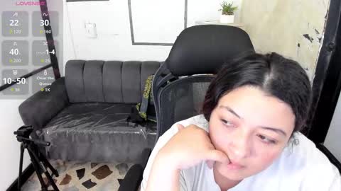 Snapshot of julietakane chatting on 9, 9, 2025 julietakane online show from 9, 9, 2025