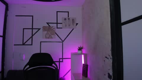 Snapshot of julietakane chatting on 12, 9, 2025 julietakane online show from 12, 9, 2025