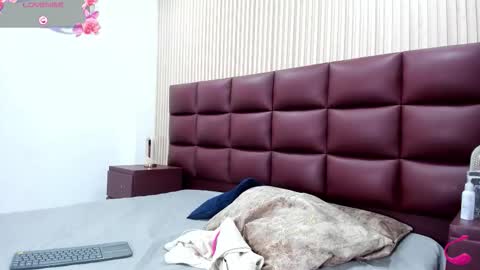 Snapshot of julietakane chatting on 4, 12, 2025 julietakane online show from 4, 12, 2025