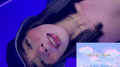 Snapshot of julietariverss chatting on 5, 12, 2024 Julieta online show from 5, 12, 2024