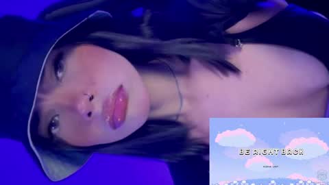 Snapshot of julietariverss chatting on 6, 12, 2024 Julieta online show from 6, 12, 2024