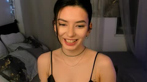 Julieta or Jully online show from 18, 11, 2025